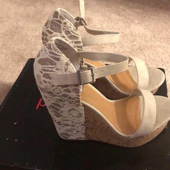 Wedges - Picture 2 of 4